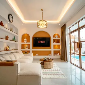 https://villa-casa-amisa-2br-at-canggu-bali.ubudhotelsnow.com